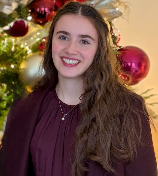 Sienna Park, online Biology, Chemistry, Psychology and Maths tutor at The Tuition Room
